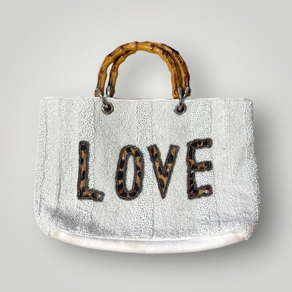 Beach queen Handbags - Love Pearl Hand-Beaded Beach Bag